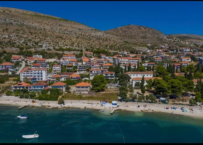 Teo Trogir-seget * Trogir